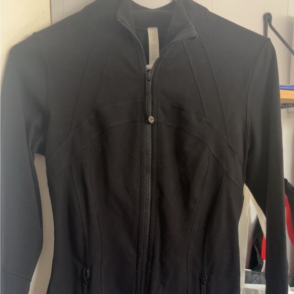 lululemon athletica Jackets & Blazers - lululemon athletica Black Full-Zip Bomber Jacket